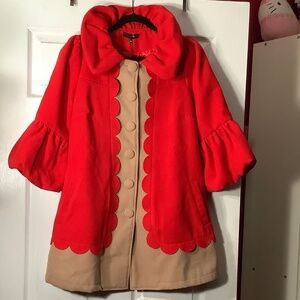 Unique Ryu Mod Retro Coat with three quarter sleeves.